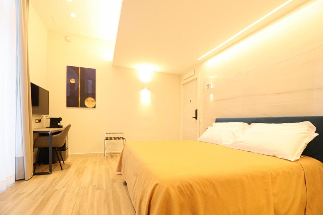 Municipio Luxury Suite Naples Exterior photo