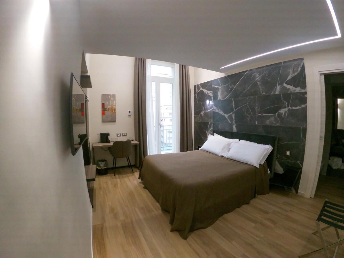 Municipio Luxury Suite Naples Exterior photo