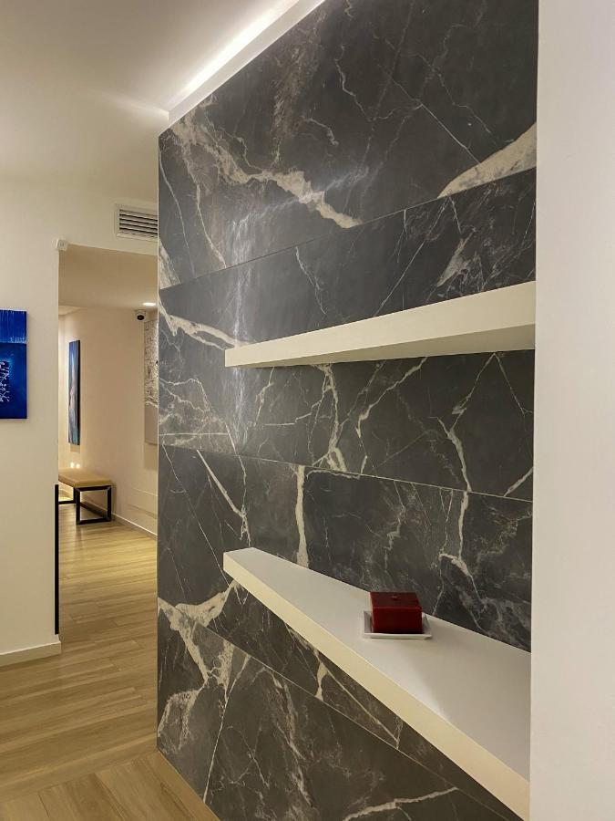 Municipio Luxury Suite Naples Exterior photo