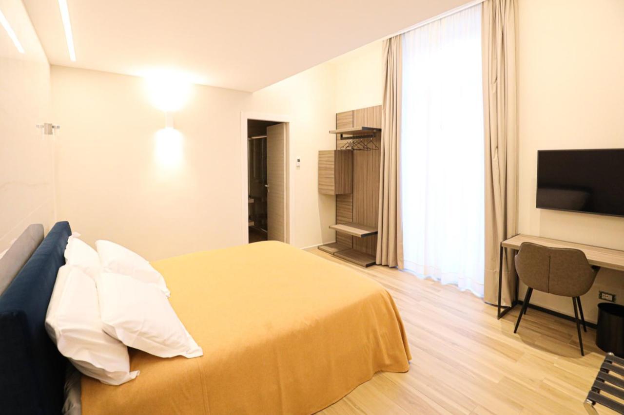 Municipio Luxury Suite Naples Exterior photo