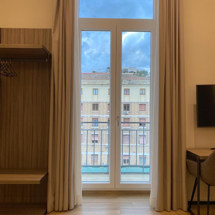 Municipio Luxury Suite Naples Exterior photo