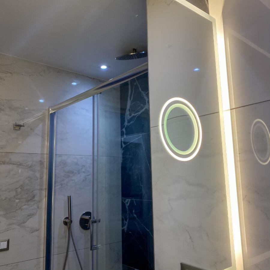 Municipio Luxury Suite Naples Exterior photo
